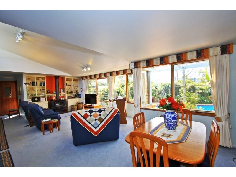 15 Archibald Road, Gerringong NSW 2534