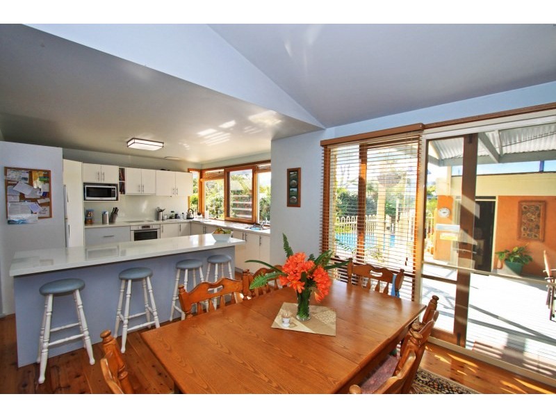 15 Archibald Road, Gerringong NSW 2534