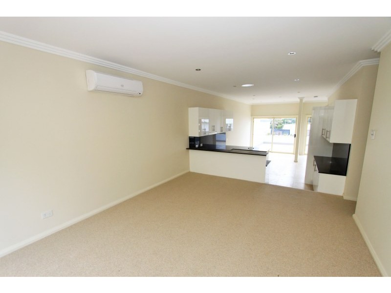 Unit 2/10 King Street, Kiama NSW 2533