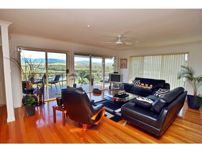 3 Riversdale Avenue, Kiama Downs NSW 2533