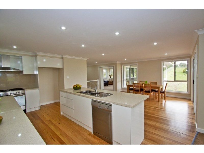 7 Riversdale Road, Jamberoo NSW 2533