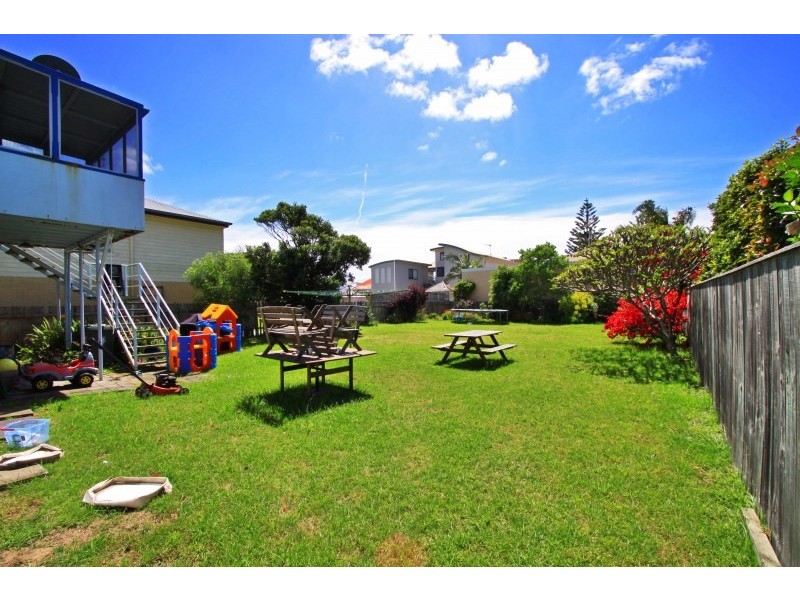 4 Renfrew Road, Werri Beach NSW 2534
