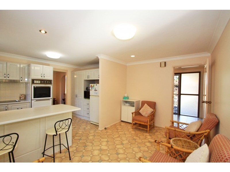7 Alexander Avenue, Kiama Downs NSW 2533