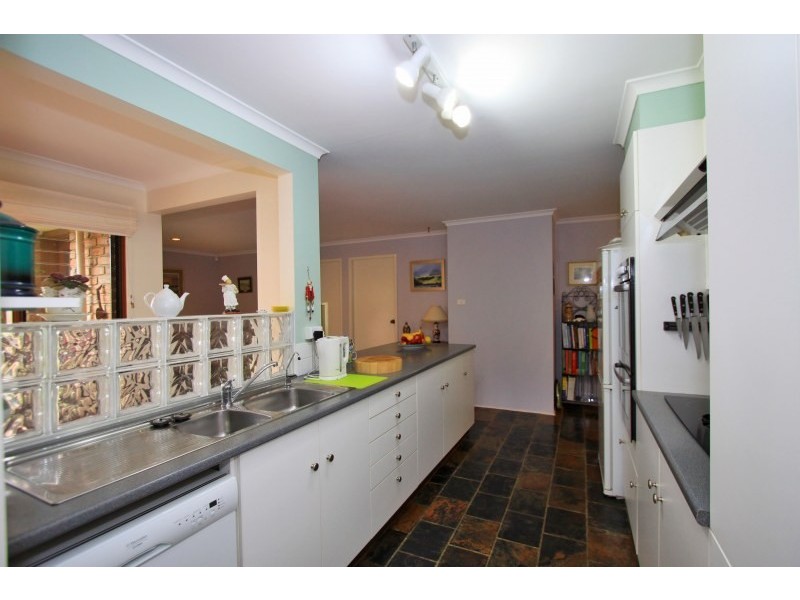 6 Claremont Place, Kiama NSW 2533