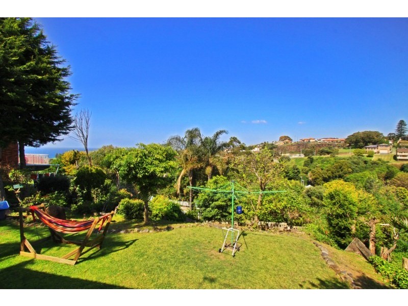 11 Irvine Street, Kiama NSW 2533