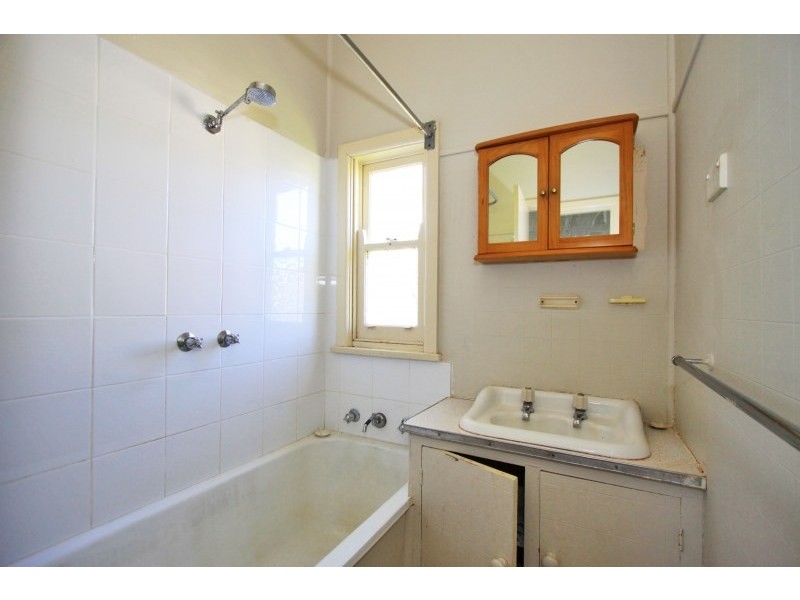 60 Stephanie Street, Warilla NSW 2528