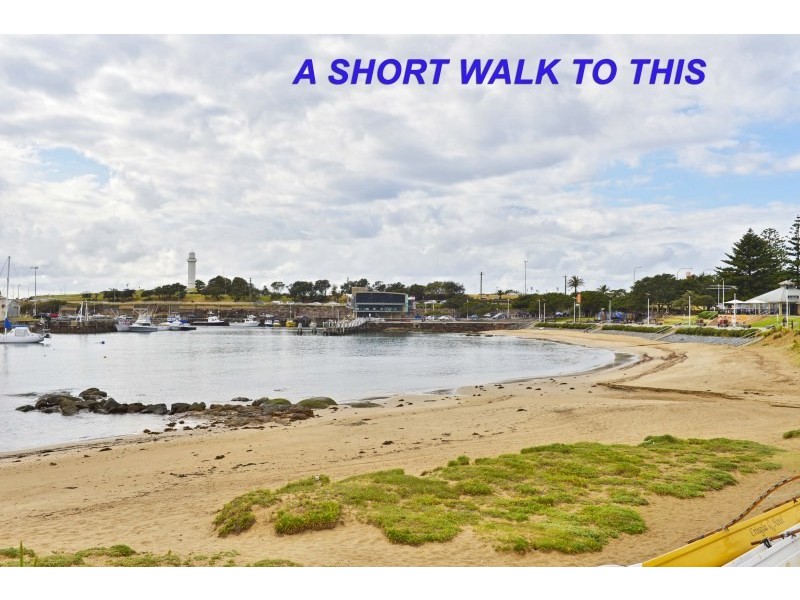 6/12  Market Place, Wollongong NSW 2500