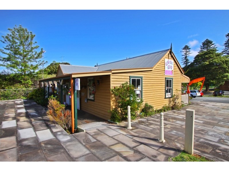 Unit 8/2 Collins Lane, Kiama NSW 2533