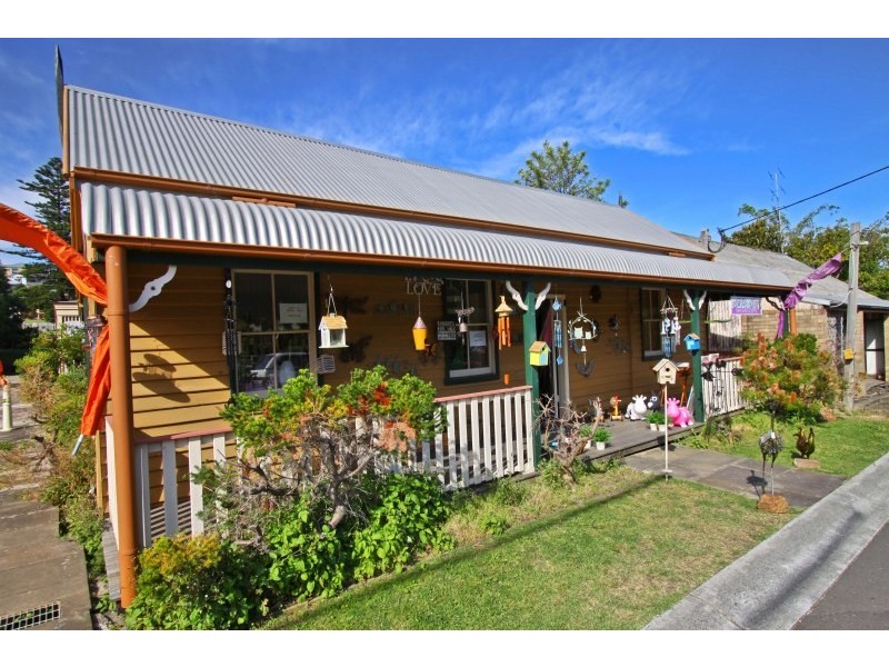 Unit 8/2 Collins Lane, Kiama NSW 2533