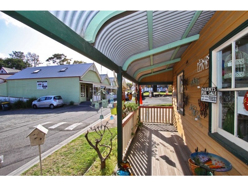 Unit 8/2 Collins Lane, Kiama NSW 2533