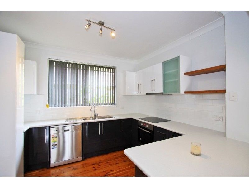Unit 1/23 Shellharbour Road, Lake Illawarra NSW 2528
