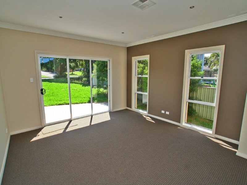 2 Kiarama Avenue, Kiama Downs NSW 2533