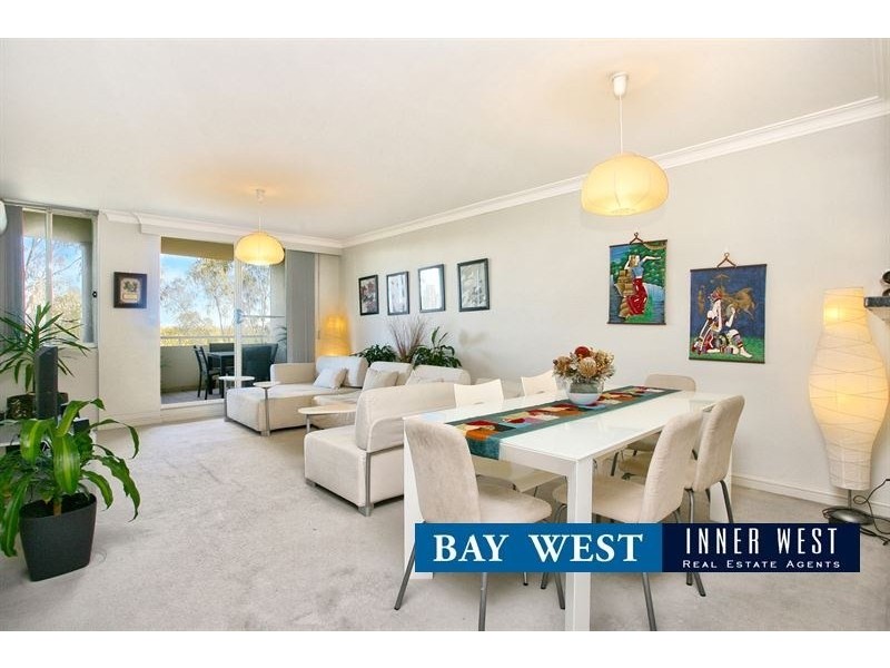 504/4 Wentworth Drive, Liberty Grove NSW 2138