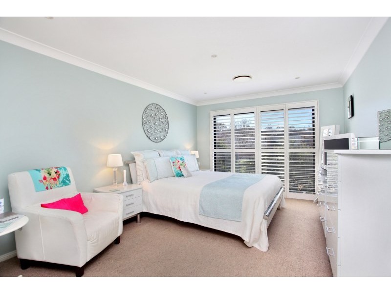 15 Charlton Drive, Liberty Grove NSW 2138