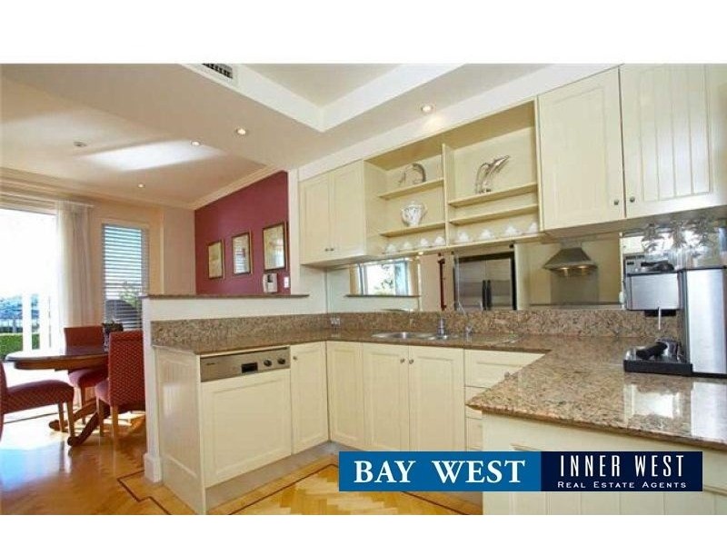 25 Rosemeadow Drive, Cabarita NSW 2137