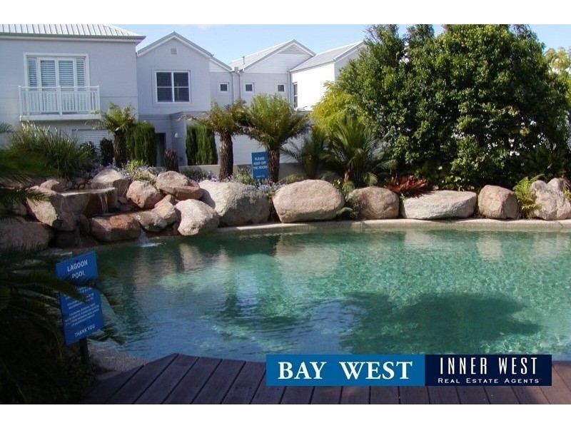 25 Rosemeadow Drive, Cabarita NSW 2137