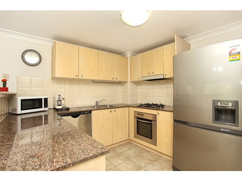 13/3 Bradley Place, Liberty Grove NSW 2138