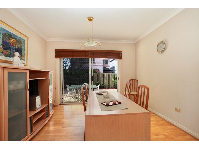 8 Brewer Avenue, Liberty Grove NSW 2138