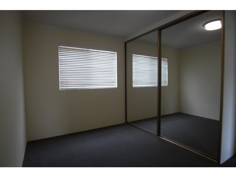 2/8 Hampstead Road, Homebush West NSW 2140