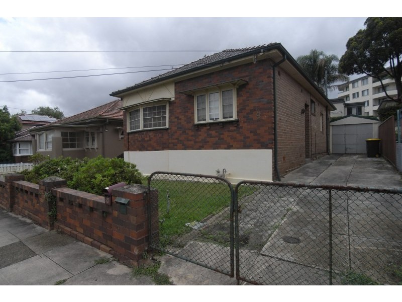 9 Dalmeny Avenue, Russell Lea NSW 2046