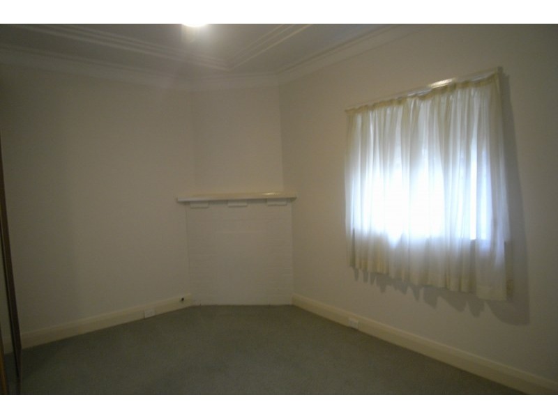 9 Dalmeny Avenue, Russell Lea NSW 2046