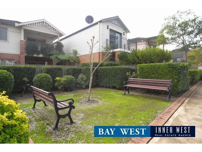 57 Charlton Drive, Liberty Grove NSW 2138