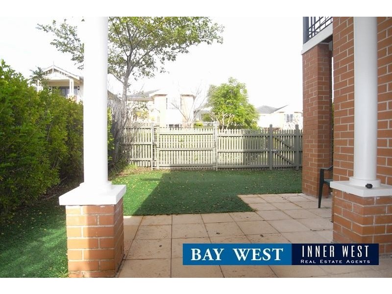 57 Charlton Drive, Liberty Grove NSW 2138