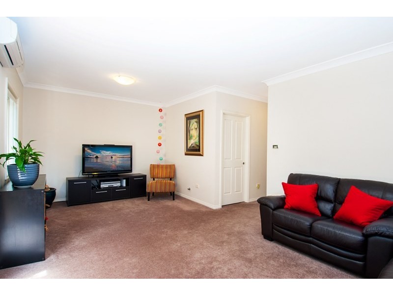 19 Wentworth Drive, Liberty Grove NSW 2138