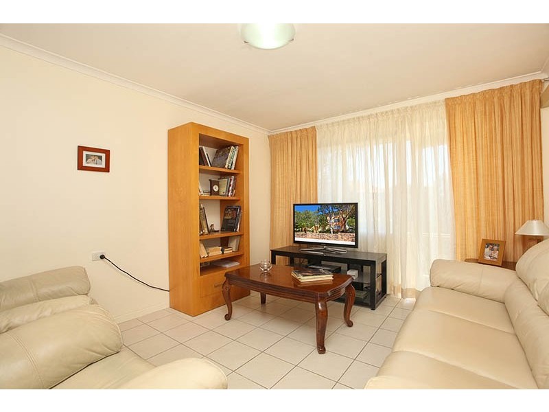 5/2-6 Marlene Crescent, Greenacre NSW 2190