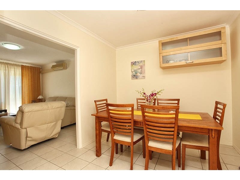 5/2-6 Marlene Crescent, Greenacre NSW 2190