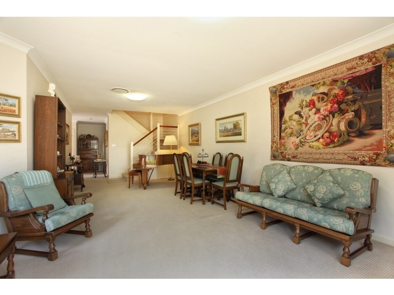 2 Settlers Boulevard, Liberty Grove NSW 2138