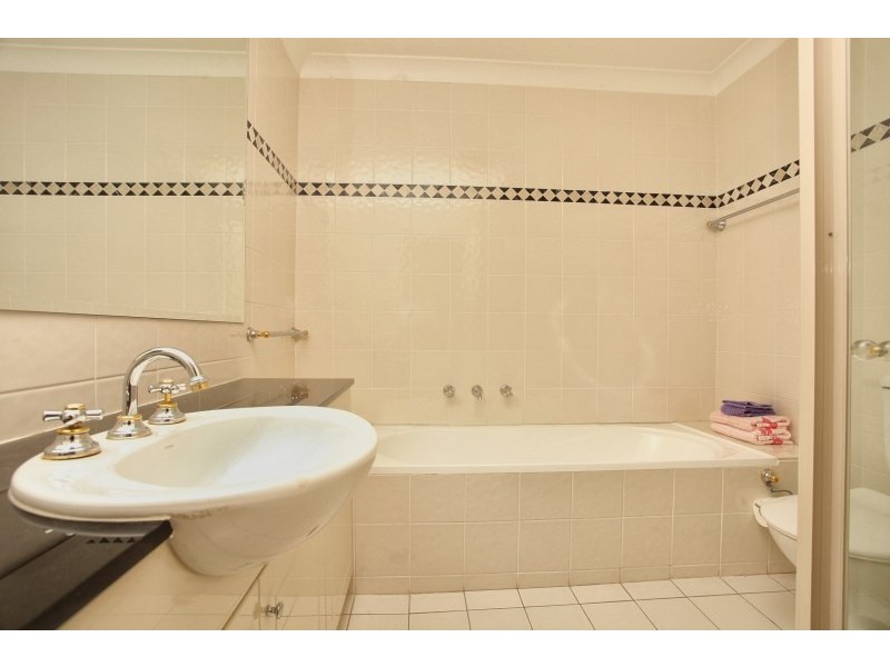 2 Settlers Boulevard, Liberty Grove NSW 2138