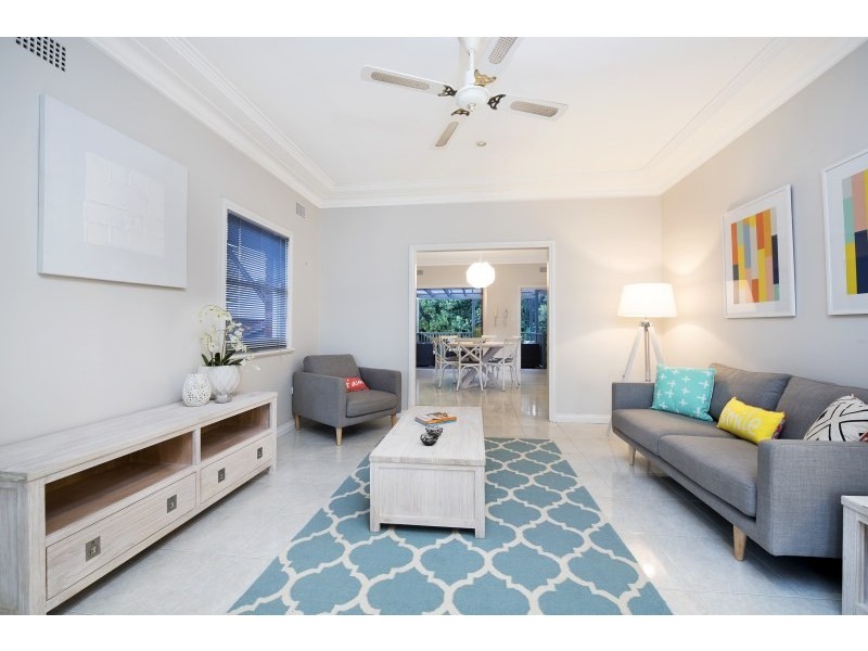 19 Atkins Avenue, Russell Lea NSW 2046