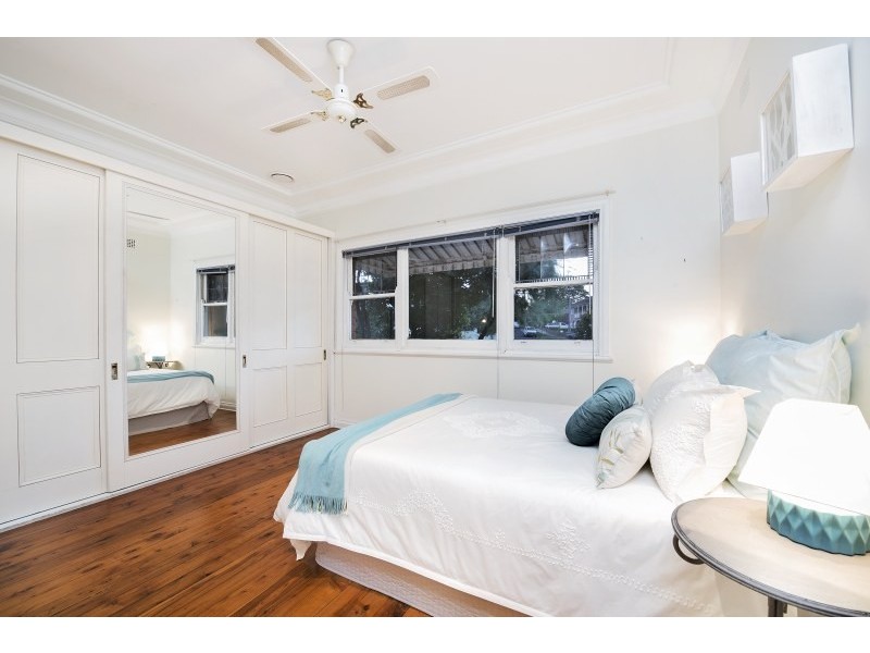 19 Atkins Avenue, Russell Lea NSW 2046