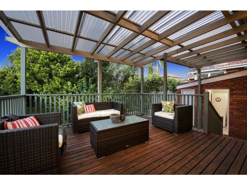 19 Atkins Avenue, Russell Lea NSW 2046