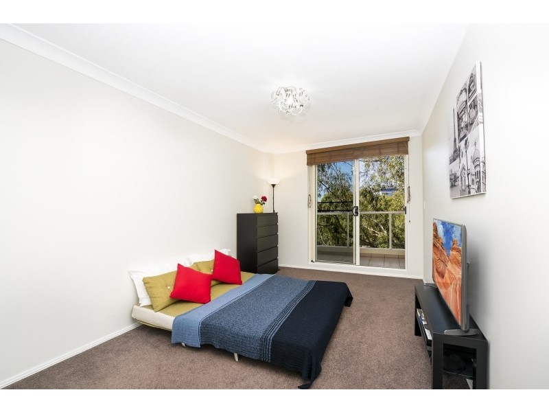 401/10 Wentworth Drive, Liberty Grove NSW 2138