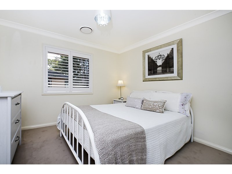6 Frazier Close, Liberty Grove NSW 2138