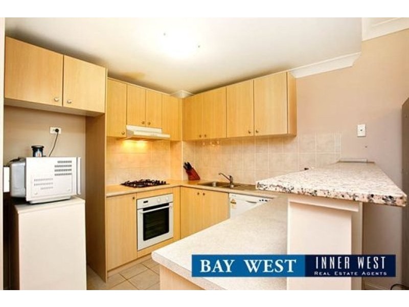 21/2 Bradley Place, Liberty Grove NSW 2138
