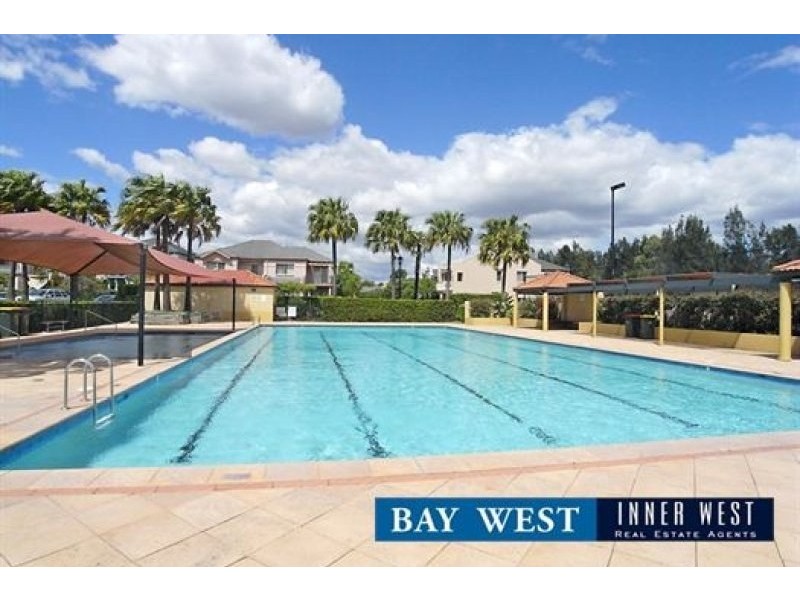 21/2 Bradley Place, Liberty Grove NSW 2138