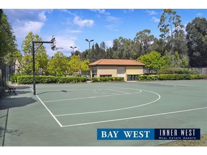 21/2 Bradley Place, Liberty Grove NSW 2138