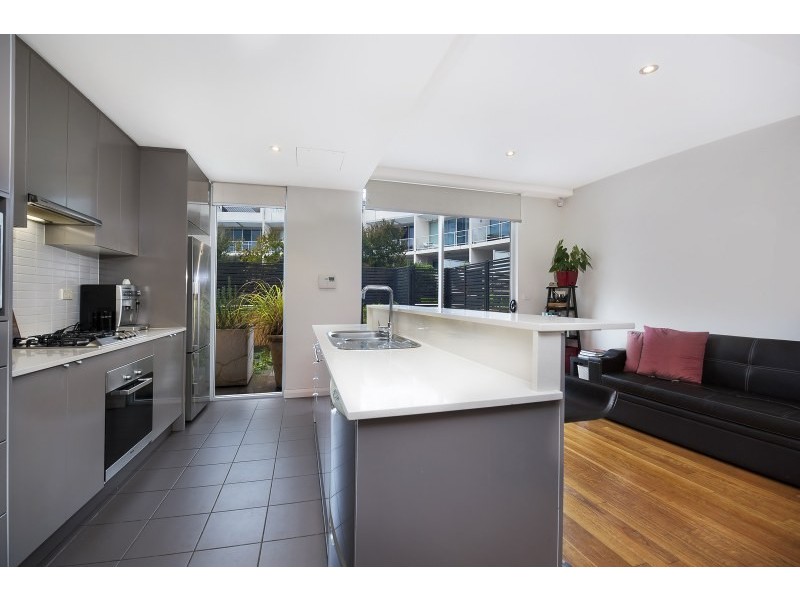 31 Shoreline Drive, Rhodes NSW 2138