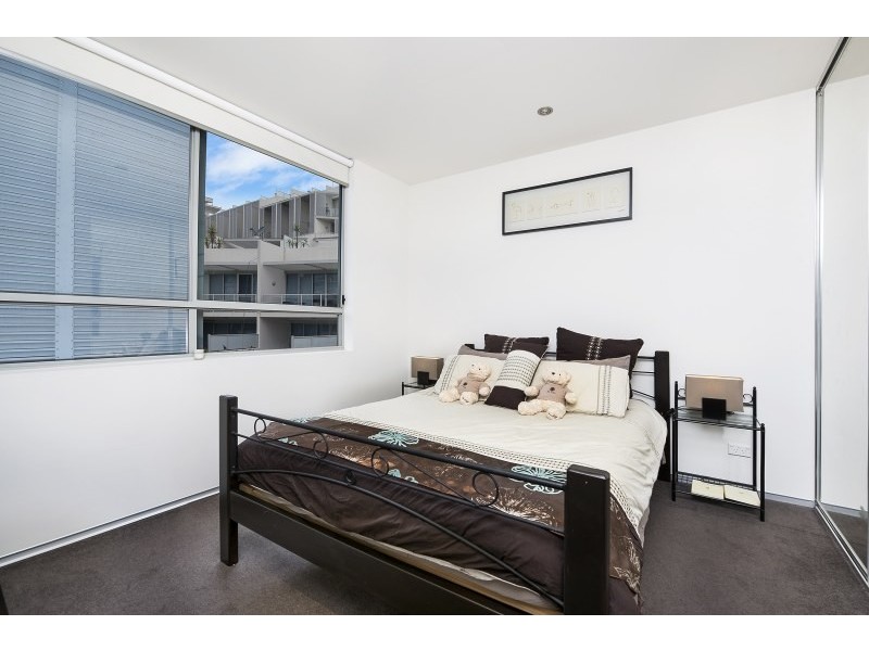 31 Shoreline Drive, Rhodes NSW 2138