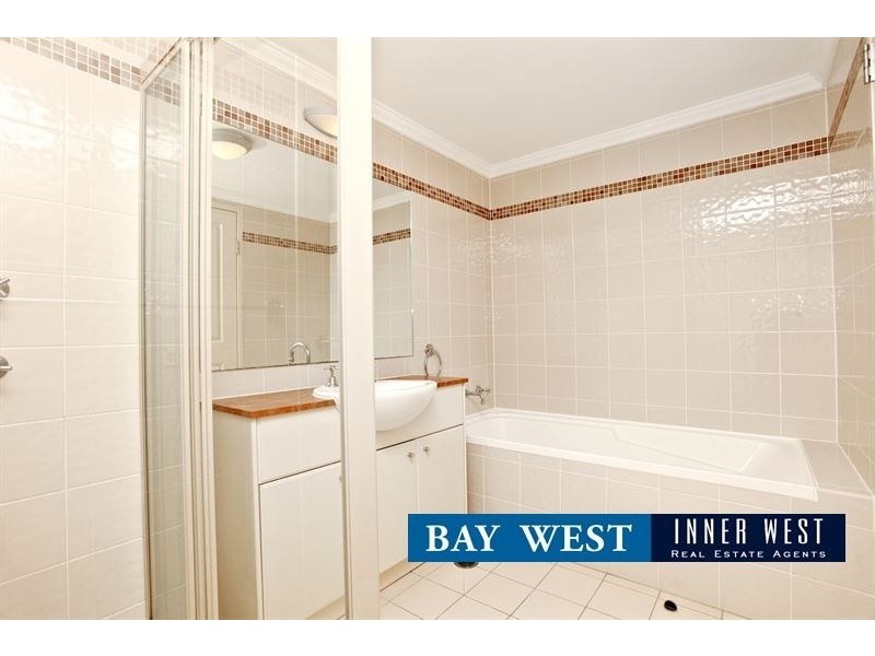 601/8 Wentworth Drive, Liberty Grove NSW 2138