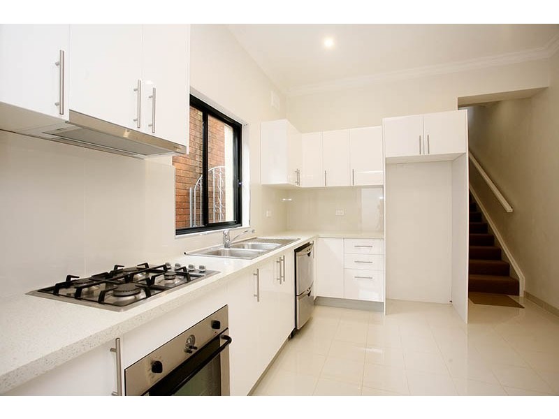 1/54 First Avenue, Rodd Point NSW 2046