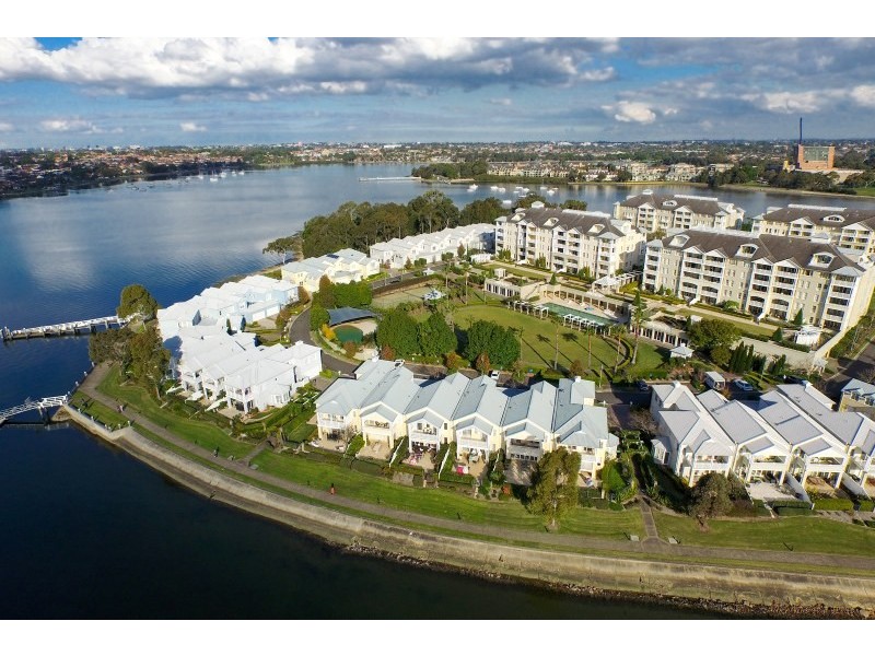 25 Rosemeadow Drive, Cabarita NSW 2137