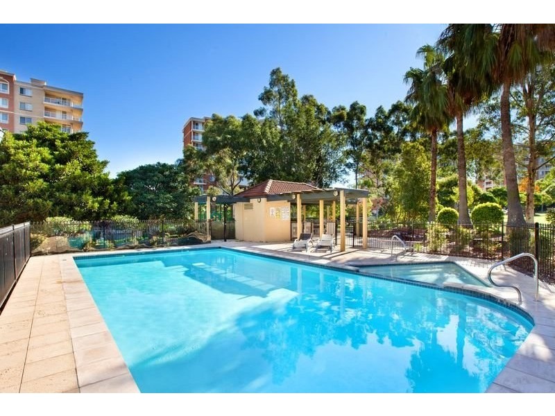 27/3 Bradley Place, Liberty Grove NSW 2138