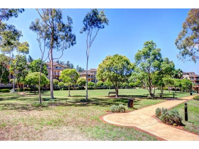 14 Settlers Boulevard, Liberty Grove NSW 2138