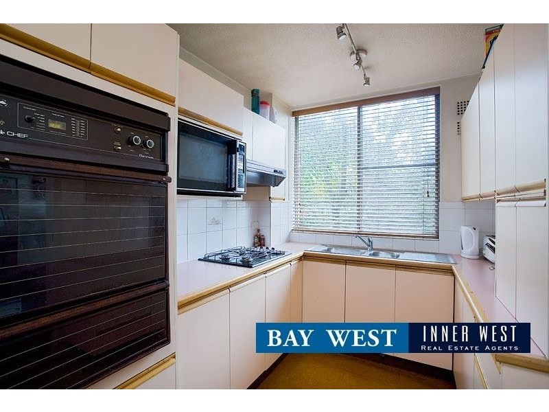 4/3A Bortfield Drive, Chiswick NSW 2046