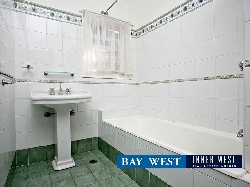 231 Queen Street, Concord West NSW 2138