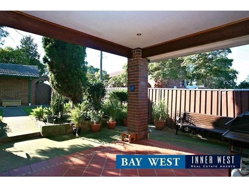 231 Queen Street, Concord West NSW 2138